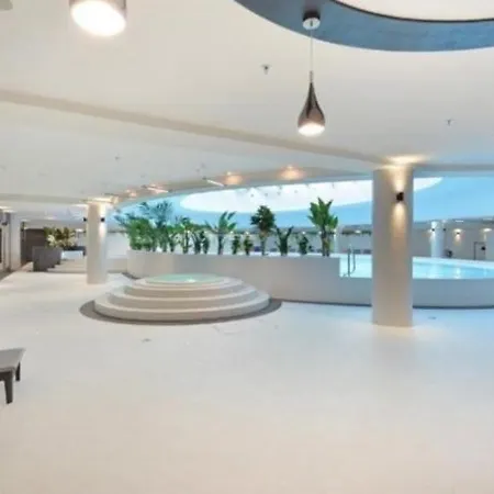 Appartement Hanza Tower 5 Stars